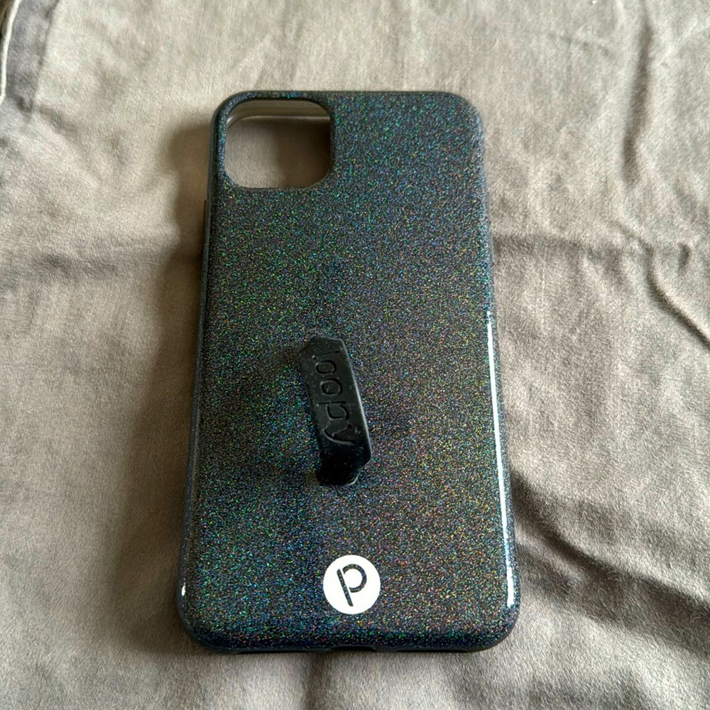 Apple iPhone 11 Pro Max Loopy Case